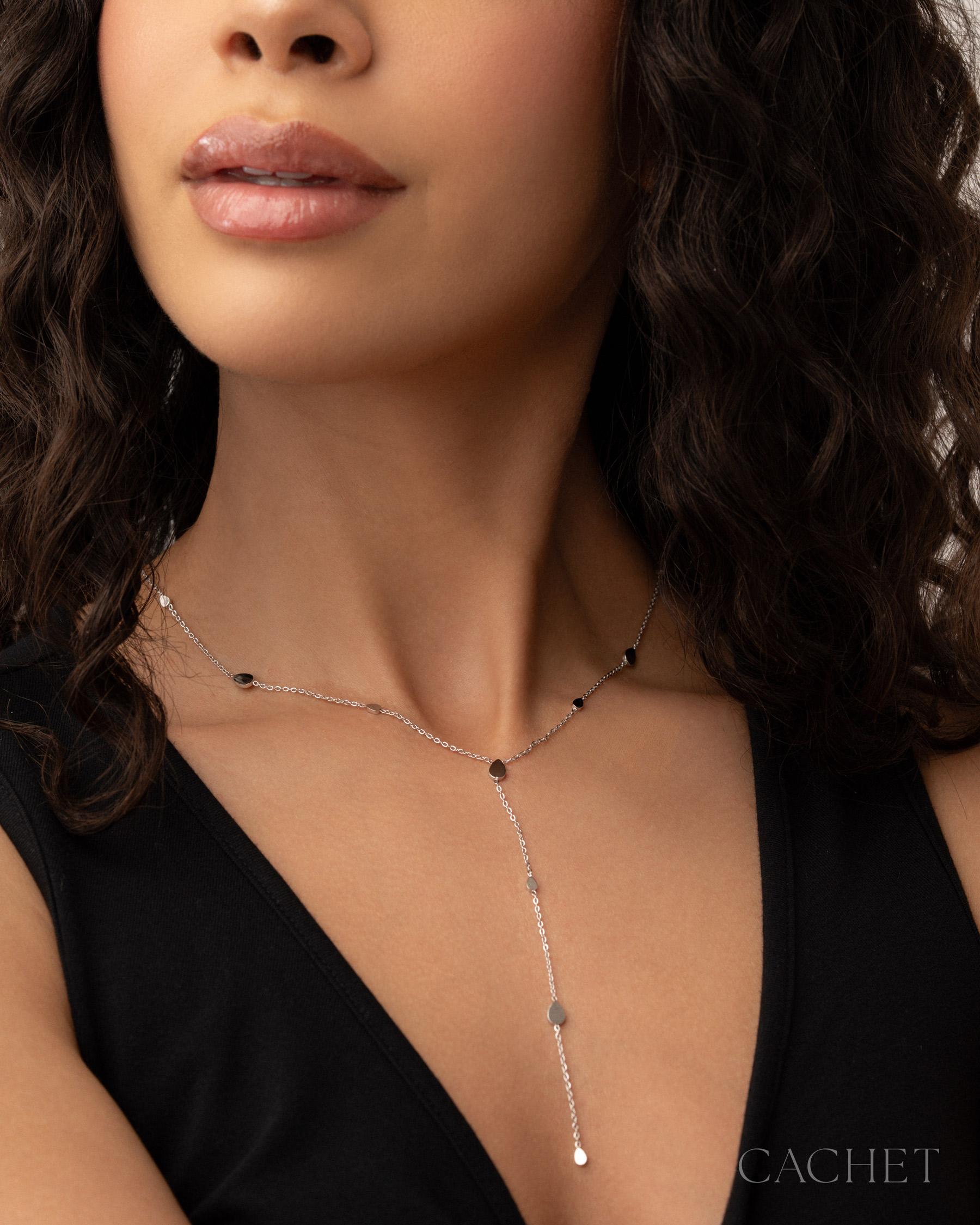 Estimé Rhodium Cachet Necklace